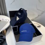 Balenciaga Balenciaga baseball cap. My family has already mastered Balenciaga's craftsmanship, which is sure to be a hit. Balenciaga's new washed cotton baseball cap is a must-haveHeavy industry craftsmanship, double B letter logo, innovative and fashionable trendy styleExclusive physical shooting for both men and women, adjustable for both genders - Image 4
