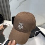 防尘袋
👒罗意威👒LOEWE新款原标设计棒球帽🧢质感超好，外部线条定位标准，做工精细，简约大气低价走量！ - Image 6