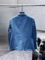 GUCCI 2025ss Spring and Autumn new suit, high-end version! Customized fabrics for counters have high breathability and comfort, impeccable details, and brand element design concepts, reflecting high quality. Delicate and soft to the touch! Presenting casual tailoring, the upper body design is superb! Size: 48-58 can be paired with a set - Image 2