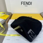 💰 FENDI's official website recommends a knitted hat that is popular among fashion bloggers for autumn and winter. It hides a subtle sense of luxury, with every line exuding a clean and elegant style. It is simple yet not simple, generous yet not out of style, and every detail showcases high-end taste. The sense of fashion becomes more and more enduring in restraint. - Image 4