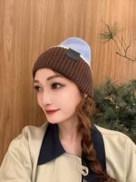 罗意威loewe官网经典款针织帽！小红书热卖爆款！穿搭神气！男女同款，加厚更保暖，时尚流行🌸质感一流，秋冬保暖最佳名品，赶紧订购哦，跑量款