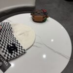 Chanel香奈儿秋冬款饥饿新款猫耳朵毛线帽, 百分百羊毛面料🐑 - Image 6