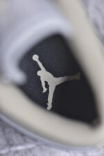 ▪细节鉴定
Air Jordan AJ1 Low 低帮 黑白米黄 - Image 6