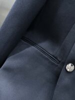 Fendi 2025ss Spring and Autumn new suit, high-end version! Customized fabrics for counters have high breathability and comfort, impeccable details, and brand element design concepts, reflecting high quality. Delicate and soft to the touch! Presenting casual tailoring, the upper body design is superb! Size range: 48-58 - Image 7