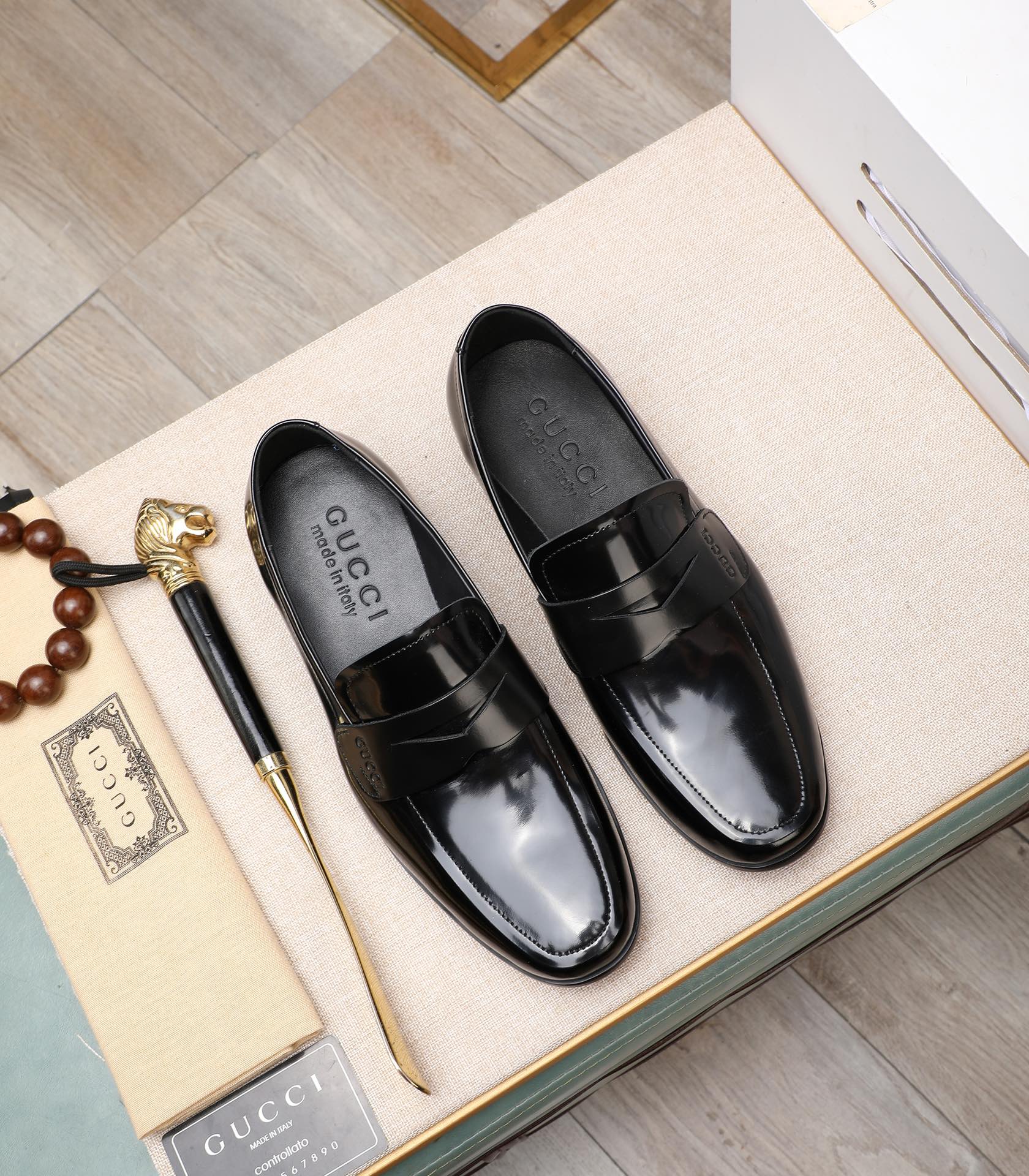 Gucci leather shoes, loafers