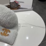 Chanel香奈儿秋冬网红时尚博主推荐款毛线帽，小红书爆款，手感超柔软舒适的针织线帽，弹性极佳！ - Image 6