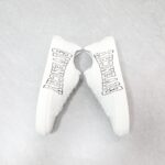 🌟  《顶级品质》
GⅣENCHY纪梵希魔术贴经典款 
专柜官网同步 市面最高版本 原版一比一复刻 四季潮鞋！纪凡希鞋子做工讲究 每一条走线都是按照原版样式 基本做到零瑕疵 媲美专柜 毫无压力 此款鞋即新潮又百搭！
▪️鞋面:进口摩术贴
▪️鞋面:进口头层牛皮
▪️垫脚:羊皮内里
▪️大底:原版TPU
▪️码数:女35一40 男39一44 - Image 4