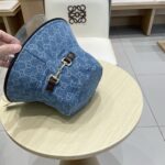 Original order qualityGUCCI Guqi Fisherman's Hat 👒 The new Gucci fisherman hat on the official website is on the rise, with exquisite craftsmanship and high-end atmosphere! Low profile luxury, easy to carry! Run volume! - Image 7