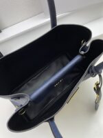 Prada bags - Image 7