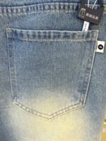[Dior Jeans | Classic Denim, Embossed with Luxury DNA] When streetwear meets haute couture, a pair of jeans can become a badge of status.
Deconstructing the language of denim with centuries-old craftsmanship, Dior infuses every inch of fabric with a modern attitude and luxurious details, making everyday wear a silent declaration of taste.
✨ A pair of jeans is an attitude, and a legacy.
It's not just a wardrobe essential, but also an interpretation of the brand's spirit—
"From suitcases to jeans, we have always defined the boundaries of luxury with the ultimate craftsmanship."
Sizes: 28-42 - Image 10