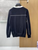 The latest round neck sweater for autumn and winter on the Dior 2025 official website is currently on sale at the counter! Specially supplied wool blended fabric Comfortable to feel It can directly touch the skin, with exquisite embroidered logos and badges that are extremely eye-catching! Details highlight the fashionable charm of big brands Exquisite craftsmanship Stereoscopic cutting style The wearing effect is unbeatable and handsome! All three standards are complete! Size: M-3XL - Image 9