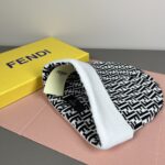 💰 FENDI's official website recommends a knitted hat that is popular among fashion bloggers for autumn and winter. It hides a subtle sense of luxury, with every line exuding a clean and elegant style. It is simple yet not simple, generous yet not out of style, and every detail showcases high-end taste. The sense of fashion becomes more and more enduring in restraint. - Image 5