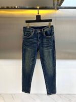 【Gucci Jeans | Classic Denim, Engraved with Luxury DNA】 When street style meets haute couture, a pair of jeans can become a badge of status.
Deconstructing the language of denim with centuries-old craftsmanship, we infuse every inch of fabric with a modern attitude and luxurious details, making everyday wear a silent declaration of taste.
✨ A pair of jeans is an attitude, and even more so, a legacy.
It's not just a wardrobe essential, but also an interpretation of the brand's spirit—
"From suitcases to jeans, we have always defined the boundaries of luxury with the ultimate craftsmanship."
Sizes: 28-42 - Image 2