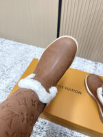 Louis Vuitton trainer boots - Image 4