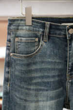 【Gucci Jeans | Classic Denim, Engraved with Luxury DNA】 When street style meets haute couture, a pair of jeans can become a badge of status.
Deconstructing the language of denim with centuries-old craftsmanship, we infuse every inch of fabric with a modern attitude and luxurious details, making everyday wear a silent declaration of taste.
✨ A pair of jeans is an attitude, and even more so, a legacy.
It's not just a wardrobe essential, but also an interpretation of the brand's spirit—
"From suitcases to jeans, we have always defined the boundaries of luxury with the ultimate craftsmanship."
Sizes: 28-42 - Image 3