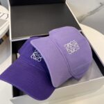 防尘袋
👒罗意威👒LOEWE新款原标设计棒球帽🧢质感超好，外部线条定位标准，做工精细，简约大气低价走量！ - Image 9