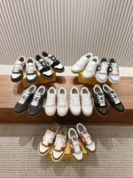 集合上脚效果图
Fendi芬迪板鞋首款大头运动鞋~~fendi match篮球运动鞋，最新元素注入加FF复古的设计，超经典百搭系列……
鞋面采用牛皮和牛猄拼接组合，侧面凸起的双F logo，内里采用毛巾布里，TPU发泡组合双色大底不一般的舒适！情侣款35-44(男码加10) - Image 9