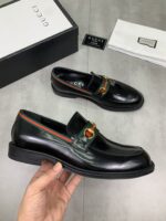 Gucci leather shoes, loafers - Image 4