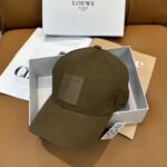配防尘袋
👒罗意威👒LOEWE新款原版原标设计棒球帽🧢质感超好，外部线条定位标准，做工精细，简约大气低价走量！ - Image 5