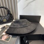 FENDI floral letter fisherman hat, FD's floral fisherman hat is really stylish, super popular fisherman hat, see the popular collection of fashionable and versatile all year round 🉑 Wearing a huge outfit is easy to match 🥰 - Image 7