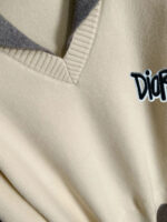 The latest winter sweaters on Dior 2025 official website, synchronized with popular items on sale at counters! Specially supplied wool blended fabric Comfortable to feel It can directly touch the skin, with exquisite embroidered logos and badges that are extremely eye-catching! Details highlight the fashionable charm of big brands Exquisite craftsmanship Stereoscopic cutting style The wearing effect is unbeatable and handsome! All three standards are complete! Size: M-3XL - Image 6