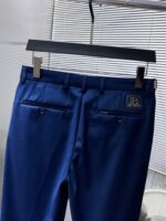 Balman 2025ss Spring and Autumn New Western Pants Nine Quarter Pants Casual Pants, High end Version! Customized fabrics for counters have high breathability and comfort, impeccable details, and brand element design concepts, reflecting high quality. Delicate and soft to the touch! Presenting casual tailoring, the upper body design is superb! 🐉 Size range: 30-38 🈚 35.37. Can be paired with a set - Image 7