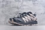 ▪panan权威实拍💯#A
新货🚀#萨洛蒙 Salomon XA PRO 3D 户外轻便机能鞋 491841
纯原外贸平台特供订单 耗时半年巨作 全套原纸板楦头开发 原厂特供网布配套加持 确保原汁原味 完美呈现版型 原档数据独家私模五层组合大底 男女鞋同步官方开发至46.5 原装Ortholite轻量化鞋垫 中底布带钢印编号 原厂TPU锁扣 进口港宝加持 后跟自然饱满 还原公司包裹性 鞋面以“锯齿”状的包裹系统呈现 在基色底之下加入了各种色点缀 将公司的最新技术和时尚前卫的造型融入耐用的长跑款式中 鞋面由 TPU 薄膜制成 并焊接在高耐磨网眼上 使其既时尚又坚固 由 ACS底盘支撑 可增强稳定性和支撑力 以及由橡胶凸耳 Contragrip外底覆盖的 EVA 缓冲中底 旨在应对崎岖的地形 鞋舌上的彩色Salomon 标签、Quicklace 系统以及鞋头、鞋舌和鞋跟上的附加品牌使细节更加完美 让穿着者可以轻松驾驭户外与通勤下的任何运动生活场景 无缝鞋身户外随意纵横 颜值与脚感兼备 出街通勤 绝对非常吸睛 你值得拥有
Size:36 36.5 37 38 38.5 39 40 40.5 41 42 42.5 43 44 44.5 45 46 - Image 2