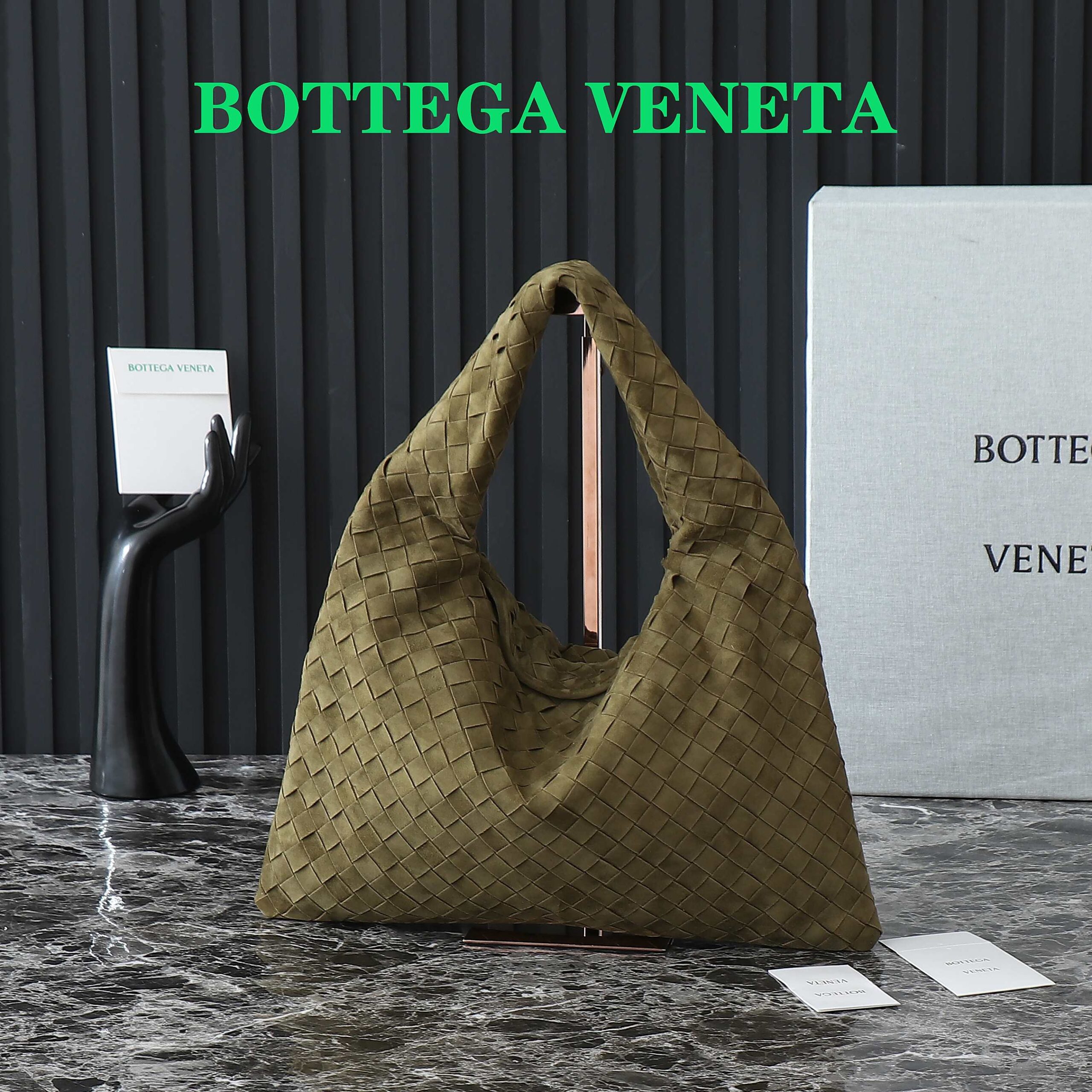 dc5e699ddaf015be37be7692e65d091f5de80863 Bottega Veneta bags - Image 1