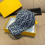 New shipment!Comes with box bag, Fendi's new original baseball cap, double F-jacquard, a perennial hot selling item at the counter, with excellent reputation. Customized 1:1 mold, original jacquard sail fabric+top layer cowhide, lightweight and breathable! Excellent quality, basic head circumference of 56, adjustable patch. - Image 3