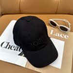配防尘袋
👒罗意威👒LOEWE新款原版原标设计棒球帽🧢质感超好，外部线条定位标准，做工精细，简约大气低价走量！ - Image 8