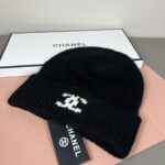 Chanel官网品质香奈儿秋冬网红时尚博主推荐款毛线帽，小红书爆款，手感超柔软舒适的针织线帽，弹性极佳！ - Image 9