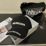 Balencia * a new Balenciaga baseball capIn-stock instant shipping🧢 A simple, fashionable, super unbeatable and beautiful hat! Couple style! The advantages of the original product over other hats, - Image 8