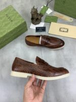 Gucci leather shoes, loafers - Image 6
