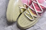 ▪🐼权威实拍💯#SJ36650
新货🚀#Nike Air Force 1'07 Low "Purple Butterfly" 手绘涂鸦 粉黄信仰 空军一号低帮休闲板鞋 QR2032-520
#在奇妙的想象世界里，粉黄信仰悄然诞生。粉色，象征着甜美、纯真与温柔，如同春日里绽放的烂漫花朵，带来温暖与美好；黄色，代表着光明、希望与活力，仿若那耀眼的太阳，驱散黑暗，给予人们前行的力量
尺码：36 36.5 37.5 38 38.5 39 40 40.5 41 42 42.5 43 44 44.5 45 9.D4 - Image 8