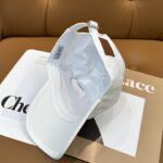 配防尘袋
👒罗意威👒LOEWE新款原版原标设计棒球帽🧢质感超好，外部线条定位标准，做工精细，简约大气低价走量！ - Image 4