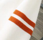 L Autumn/Winter New Product, Tranquil Luxury: Say Goodbye to Exaggerated Logo and Bold Design. In 2025, LP sweaters will place more emphasis on "inner beauty", conveying a confident and elegant tone that is not noisy and has its own voice through ultimate fabrics, exquisite details, and relaxed silhouettes. Classic round neck sweaters will adopt a looser and slightly drooping cut, with sleeves slightly covering the back of the hand, bringing a sense of wrapped security and laziness.Counter size: M~3XLNumber of recommended height and weight codes that can be reported. - Image 5