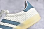 ▪细节鉴定
Adidas Originals Gazelle Indoor JR3837 三叶草复古休闲防滑耐磨低帮板鞋 - Image 5
