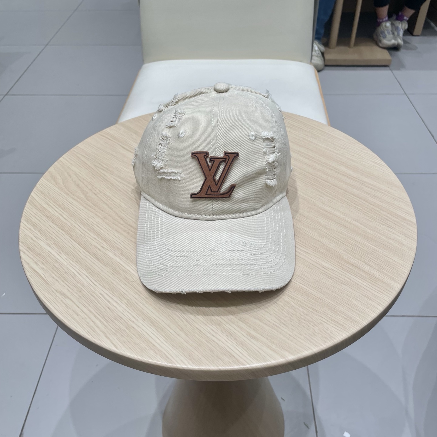 LV路易威登原单刺绣棒球帽  轻盈透气。完美版型，独家实物拍摄，男女适用