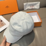 配盒子布袋，HERMÈS (爱马仕)原单棒球帽，经典H， 正品开模订制，原版透气帆布面料+头层牛皮，原厂精钢调节扣，做工细致，时尚帅气质量超赞！ - Image 6