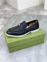Gucci leather shoes, loafers - Image 4