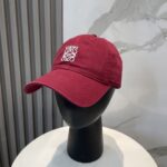 防尘袋
👒罗意威👒LOEWE新款原标设计棒球帽🧢质感超好，外部线条定位标准，做工精细，简约大气低价走量！ - Image 2