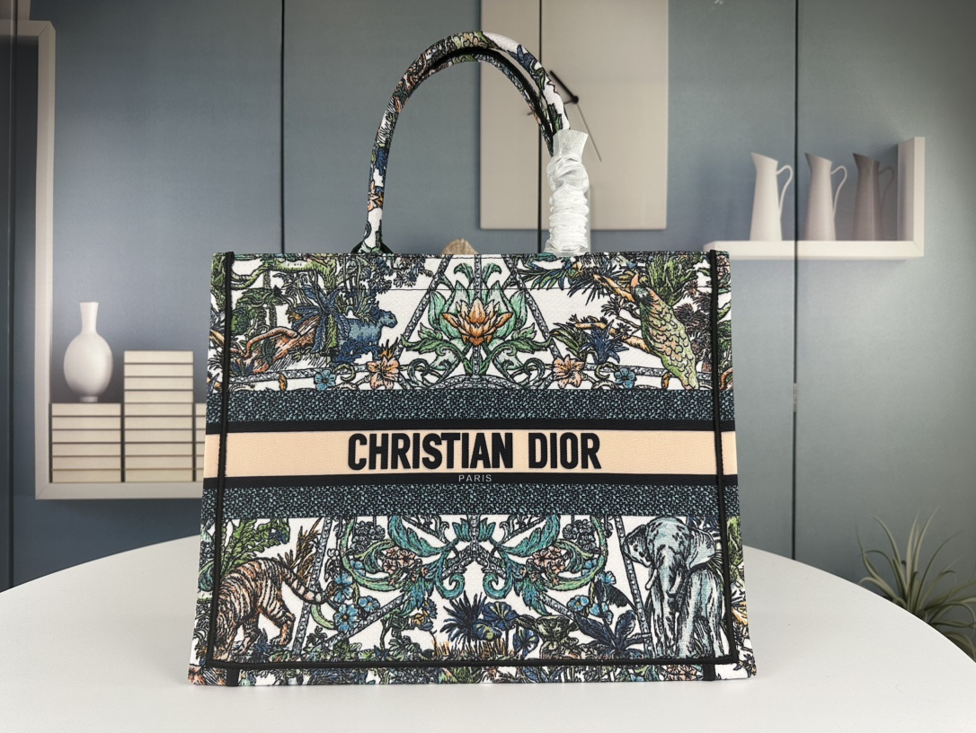 Dior bags