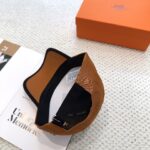 💰新款出货 HERMÈS (爱马仕)最新款原单棒球帽，拼色H，正品开模订制，原版透气帆布面料+原厂精钢调节扣，做工细致，时尚帅气质量超赞！ - Image 3