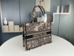 Dior bags - Image 3