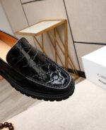 Gucci leather shoes, loafers - Image 9