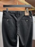 TF's new casual trousers from the 25th year have a clean and sleek cut, exuding a strong urban style. They are made of finely woven fabric that feels soft, sticky, and dry, giving them a crisp and stylish upper effect. Exquisite hardware, very attractive for business and leisure. With so many top-notch materials, it creates a high-end product with unparalleled value, which is the first choice for high-end trendy and fashionable peopleSize: 29-40 - Image 9