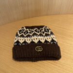 GUCCI Autumn/Winter New Knitted Hat, Super Hot 💖 First class texture, super easy to match when going out!