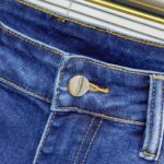 【Gucci Jeans | Classic Denim, Engraved with Luxury DNA】 When street style meets haute couture, a pair of jeans can become a badge of status.
Deconstructing the language of denim with centuries-old craftsmanship, we infuse every inch of fabric with a modern attitude and luxurious details, making everyday wear a silent declaration of taste.
✨ A pair of jeans is an attitude, and even more so, a legacy.
It's not just a wardrobe essential, but also an interpretation of the brand's spirit—
"From suitcases to jeans, we have always defined the boundaries of luxury with the ultimate craftsmanship."
Sizes: 28-42 - Image 5
