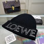 罗意威loewe官网经典款针织帽！小红书热卖爆款！穿搭神气！男女同款，加厚更保暖，时尚流行🌸质感一流，秋冬保暖最佳名品，赶紧订购哦，跑量款 - Image 8