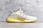 独家纯原 满天星 新批次 Yeezy 350V2 原纸版 原鞋开模完美打造 采用辰元飞织鱼丝网原厂面 非进口机台 大底原厂半透明RB巴斯夫满钉大底  原厂东莞百宏3M反光鞋带 质感一致 原厂鑫成新粉原鞋垫 LOGO胶浆印花 钛金针与高士马克线针车精工打造 一切遵循原厂指令单采购同源原材 采购全套原厂进口材料 原纸版 原楦头 市场最强批次 SIZE：36 36.5 37 38 38.5 39 40 40.5 41 42 42.5 43 44 44.5 45 46 47 48 - Image 3